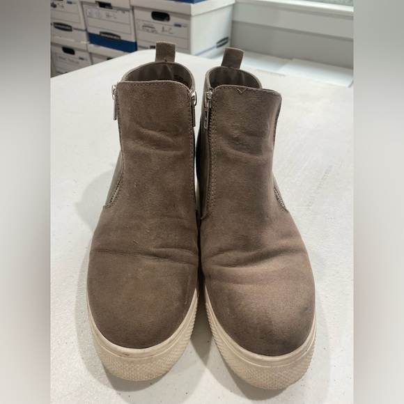 Time and Tru wedge bootie - Picture 2 of 5